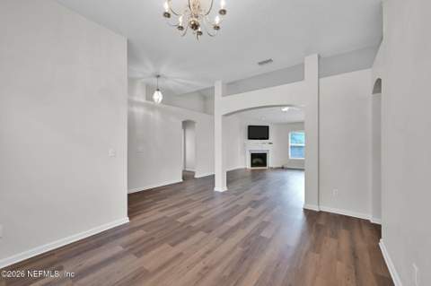 10810 Stanton Hills Drive, Jacksonville FL - photo 8 of 34