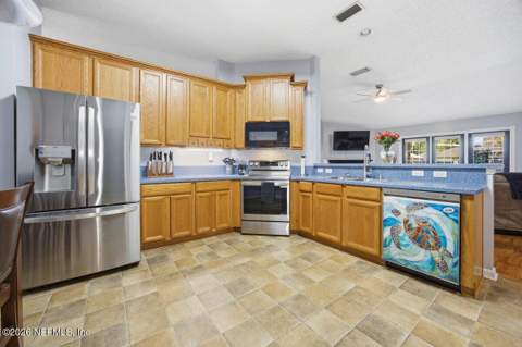 4153 Weathered Pine Court, Middleburg FL - photo 6 of 18