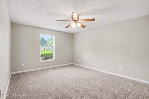 2622 Pinewood Boulevard, Middleburg FL - photo 8 of 19