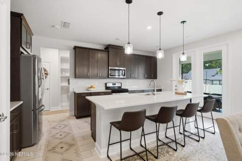 10555 Florence Jean Drive, Jacksonville FL - photo 8 of 49