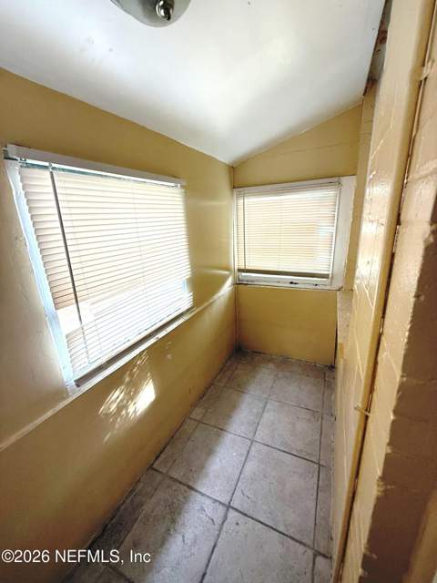 2036 Moncrief Road, Jacksonville FL - photo 20 of 23