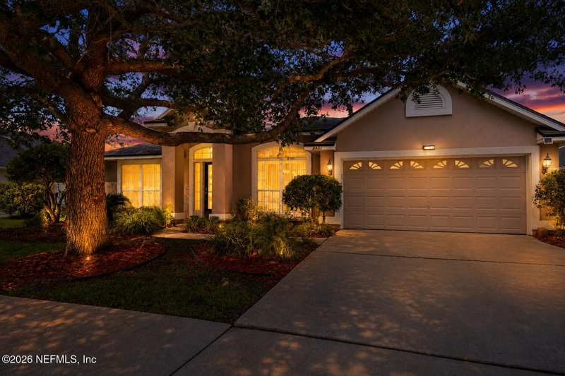 4 bedroom Single Family Residence at 8401 Watermill Boulevard, Watermill, Jacksonville — photo 1
