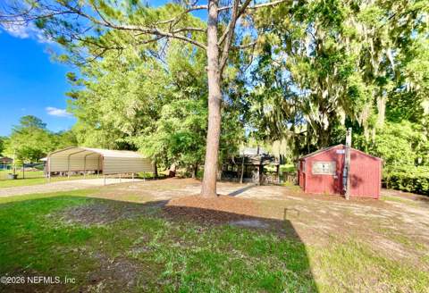 529 SE 5th Avenue, Melrose FL - photo 19 of 54