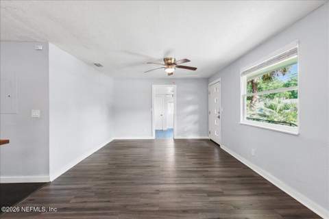 5068 Andrew Robinson Drive, Jacksonville FL - photo 7 of 32