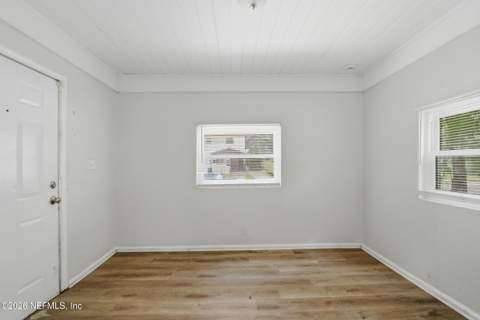 1650 W 34th Street, Jacksonville FL - photo 7 of 22