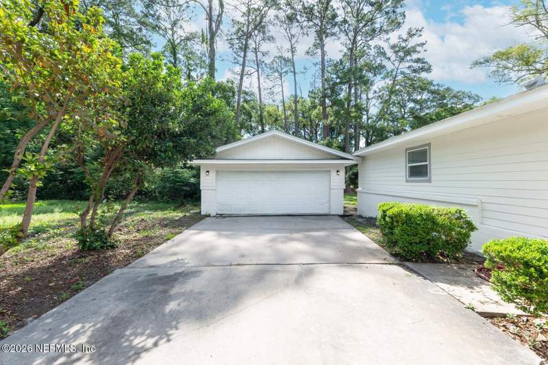 3 bedroom Single Family Residence at 9811 Ridge Blvd Boulevard, Edmondsons Beverly, Jacksonville — photo 2