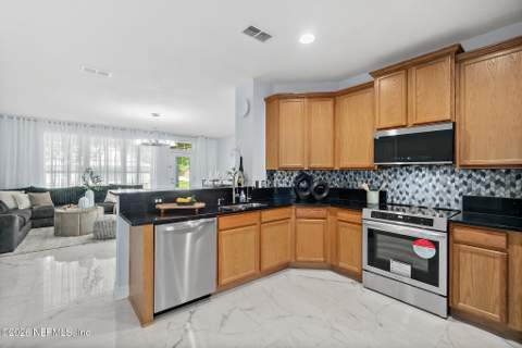 132 Summerhill Circle, St. Augustine FL - photo 17 of 62