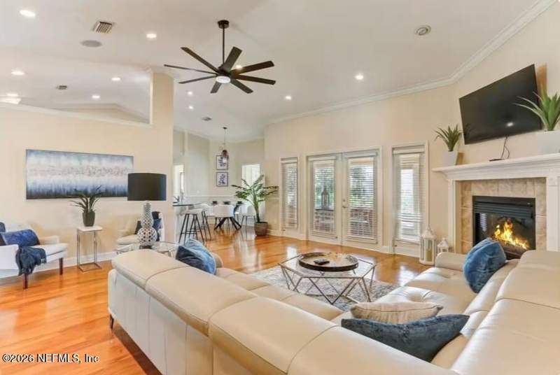 4 bedroom Single Family Residence at 3820 Myrtle Street, Vilano Beach, St. Augustine — photo 4