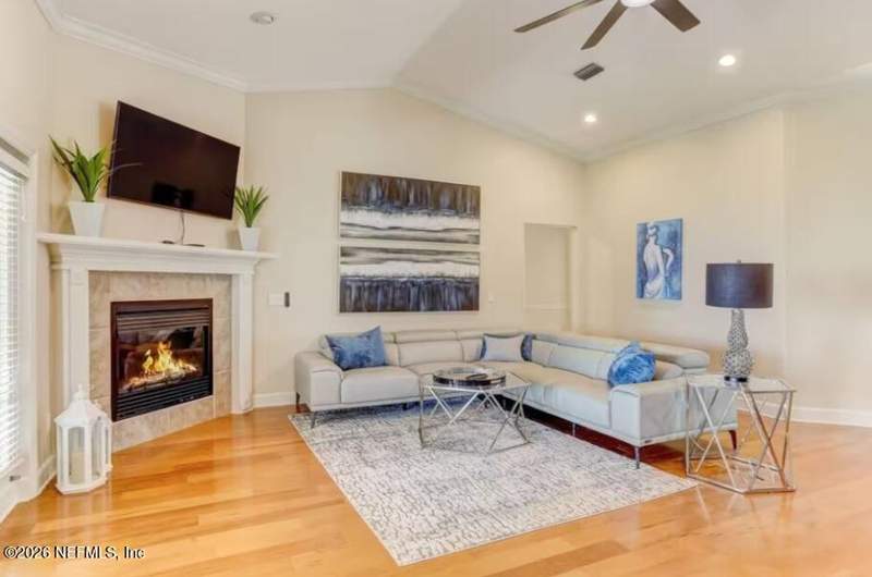 4 bedroom Single Family Residence at 3820 Myrtle Street, Vilano Beach, St. Augustine — photo 5