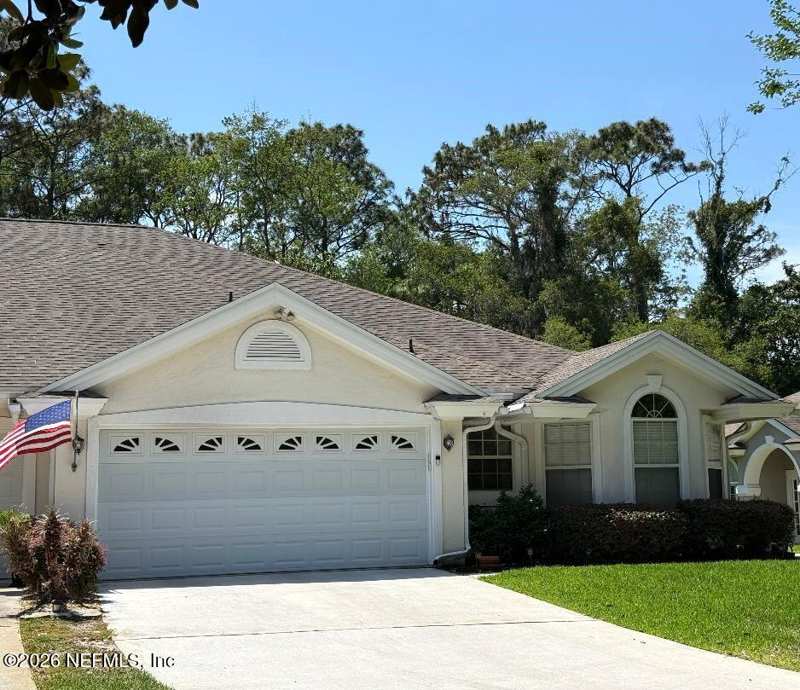 2 bedroom Single Family Residence at 3666 Clubhouse Drive #B, Magnolia Point, Green Cove Springs — photo 1