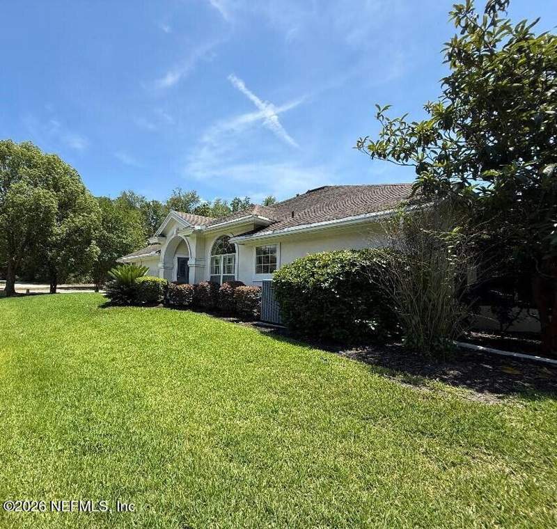2 bedroom Single Family Residence at 3666 Clubhouse Drive #B, Magnolia Point, Green Cove Springs — photo 2