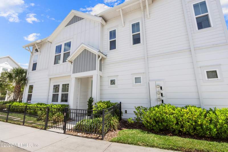 3 bedroom Townhouse at 11491 Fathom Court, Tidal Pointe At Southside, Jacksonville — photo 4