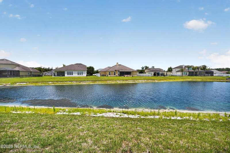 4 bedroom Single Family Residence at 1456 Coopers Hawk Way, Twin Creeks, Middleburg — photo 2
