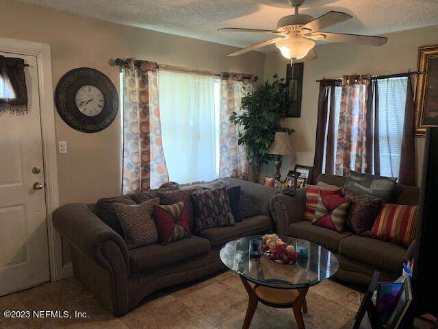 3 bedroom Single Family Residence at 4126 Connie Street, Moncrief Manor, Jacksonville — photo 5