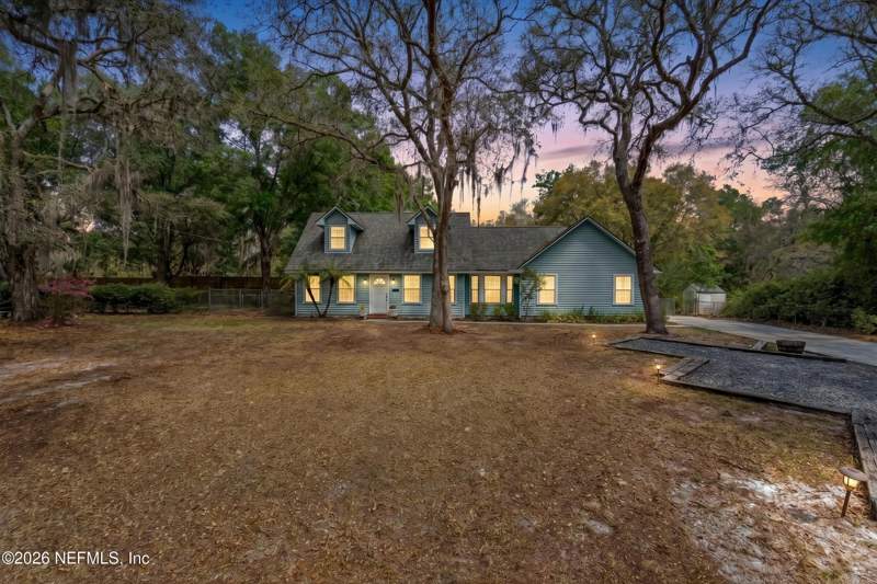 4 bedroom Single Family Residence at 836 Lake Asbury Drive, Lake Asbury, Green Cove Springs — photo 2