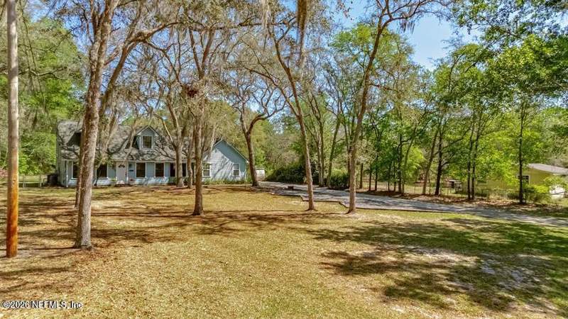 4 bedroom Single Family Residence at 836 Lake Asbury Drive, Lake Asbury, Green Cove Springs — photo 5