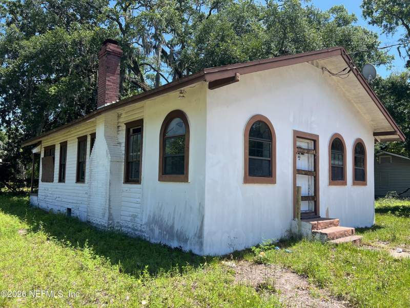 3 bedroom Single Family Residence at 481 Golfair Boulevard, Lees S/d, Jacksonville — photo 2
