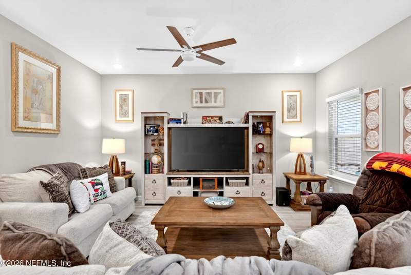 4 bedroom Single Family Residence at 2948 Armsdale Road, Victoria Forest, Jacksonville — photo 2