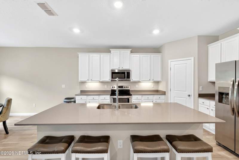4 bedroom Single Family Residence at 2948 Armsdale Road, Victoria Forest, Jacksonville — photo 5