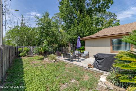 3801 Windridge Court, Jacksonville FL - photo 6 of 23