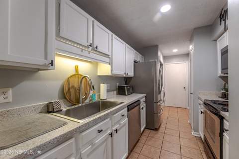 3801 Windridge Court, Jacksonville FL - photo 14 of 23