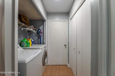 3801 Windridge Court, Jacksonville FL - photo 17 of 23
