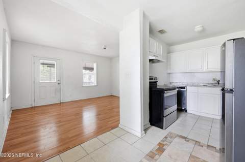 1533 E 12th Street, Jacksonville FL - photo 11 of 27