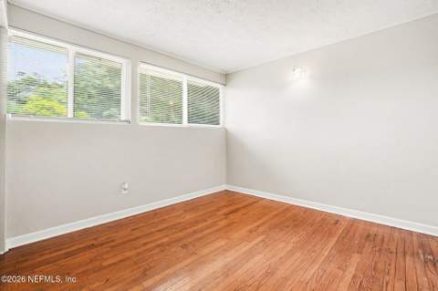 6240 Elise Drive, Jacksonville FL - photo 9 of 15
