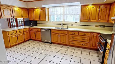 6281 County Road 218, Jacksonville FL - photo 18 of 54