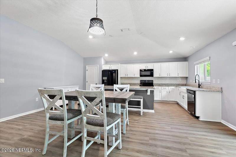 4 bedroom Single Family Residence at 231 Rittburn Lane, Lakes At Mill Creek, St. Johns — photo 4