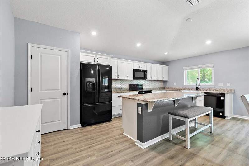 4 bedroom Single Family Residence at 231 Rittburn Lane, Lakes At Mill Creek, St. Johns — photo 5
