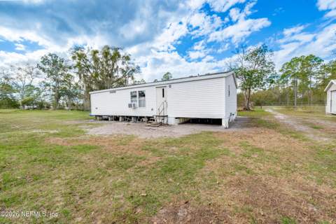 4504 Marilyn Court, Keystone Heights FL - photo 6 of 21