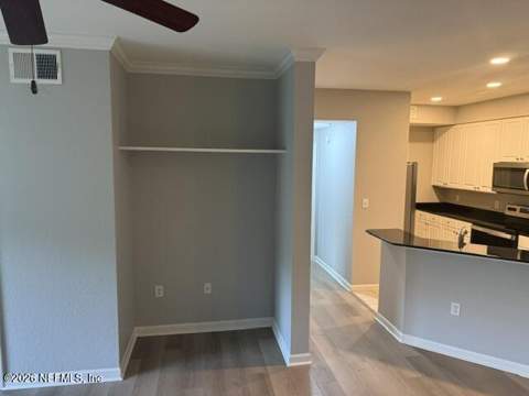 8539 W Gate Parkway #1735, Jacksonville FL - photo 11 of 32