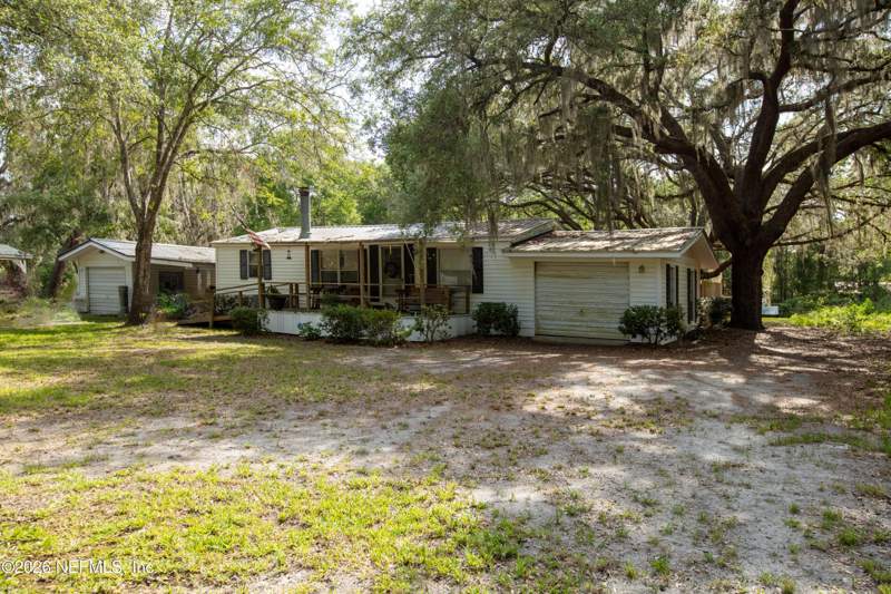 3 bedroom Mobile Home at 1546 SE 4th Avenue, Santa Fe Shores, Melrose — photo 4