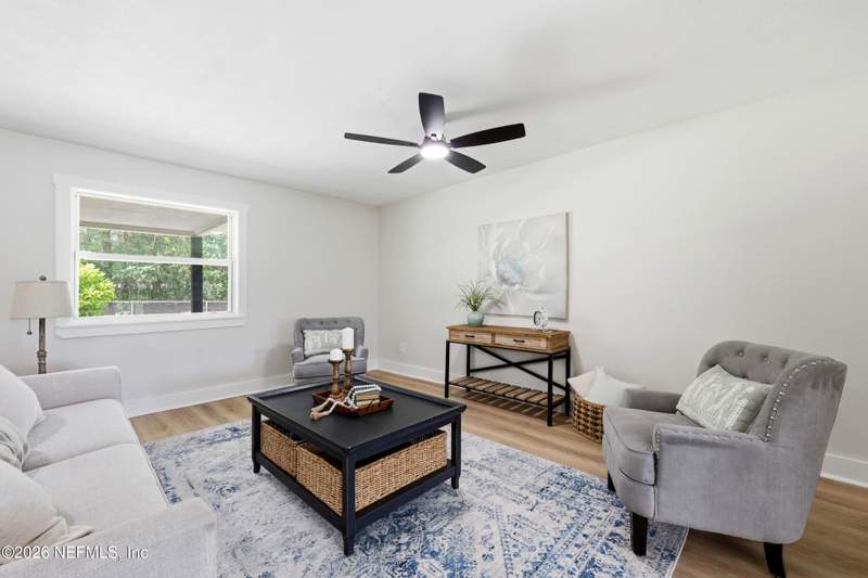 4 bedroom Single Family Residence at 201 Dow Court, Lake Asbury, Green Cove Springs — photo 3