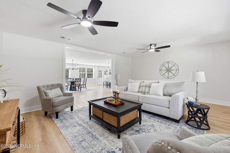 4 bedroom Single Family Residence at 201 Dow Court, Lake Asbury, Green Cove Springs — photo 4
