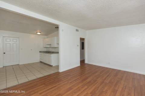 5601 Pansy Lane, Jacksonville FL - photo 6 of 28