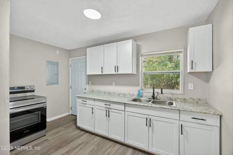 2603 Beaverbrook Place, Jacksonville FL - photo 12 of 30