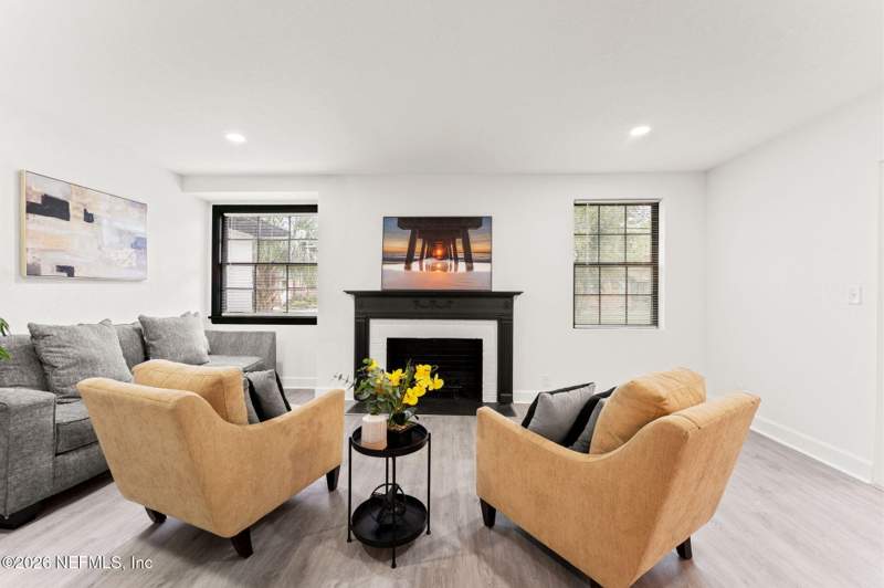 3 bedroom Single Family Residence at 2131 Redfern Road, St Nicholas Park, Jacksonville — photo 5