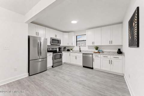 2131 Redfern Road, Jacksonville FL - photo 7 of 13