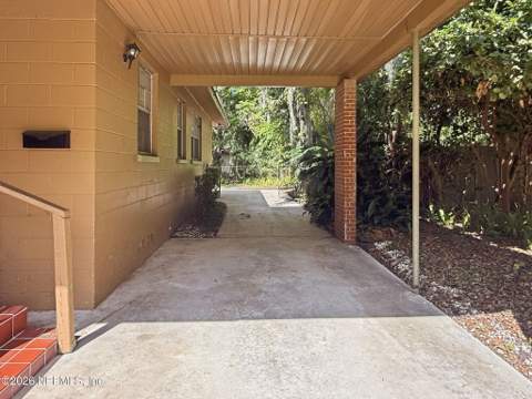 5516 Ahmad Drive, Jacksonville FL - photo 10 of 55