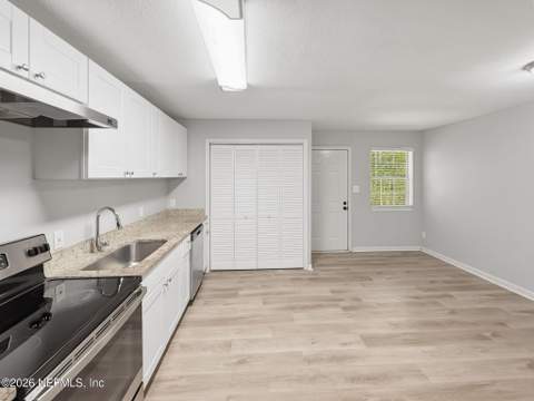 5516 Ahmad Drive, Jacksonville FL - photo 18 of 55