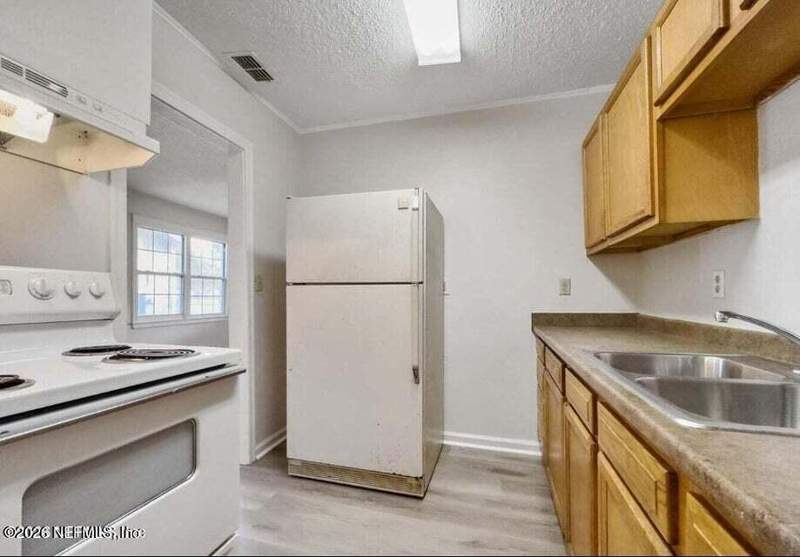 3 bedroom Single Family Residence at 884 Detroit Street, Harveys Addition, Jacksonville — photo 5