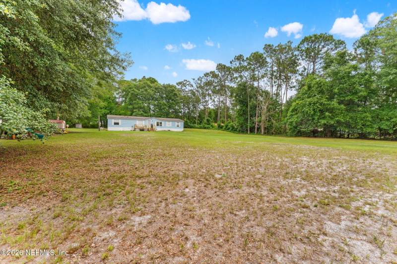 4 bedroom Manufactured Home at 4834 Fireweed Street, Jacksonville South, Middleburg — photo 3