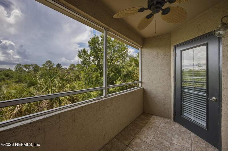 1 bedroom Condominium at 1701 The Greens Way #932, Palms At Marsh Landing Condo, Jacksonville Beach — photo 3