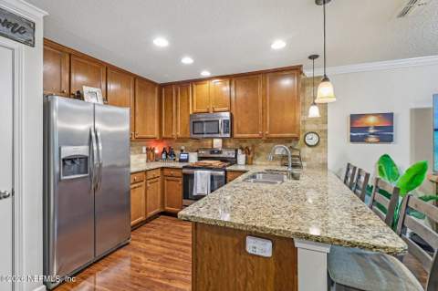 418 Walnut Drive, St. Johns FL - photo 7 of 37