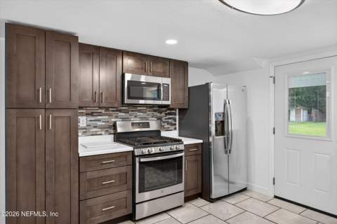 1619 Hammond Boulevard, Jacksonville FL - photo 8 of 40