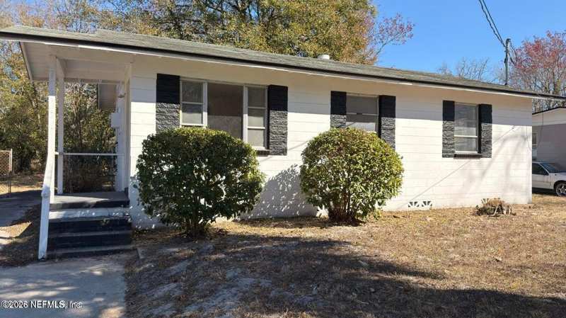3 bedroom Single Family Residence at 5627 Belafonte Drive, Floradale, Jacksonville — photo 1