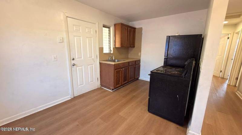 3 bedroom Single Family Residence at 5627 Belafonte Drive, Floradale, Jacksonville — photo 4