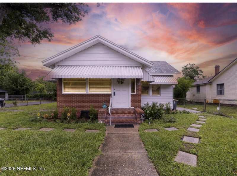 4 bedroom Single Family Residence at 325 Chestnut Drive, Pearl Court, Jacksonville — photo 1